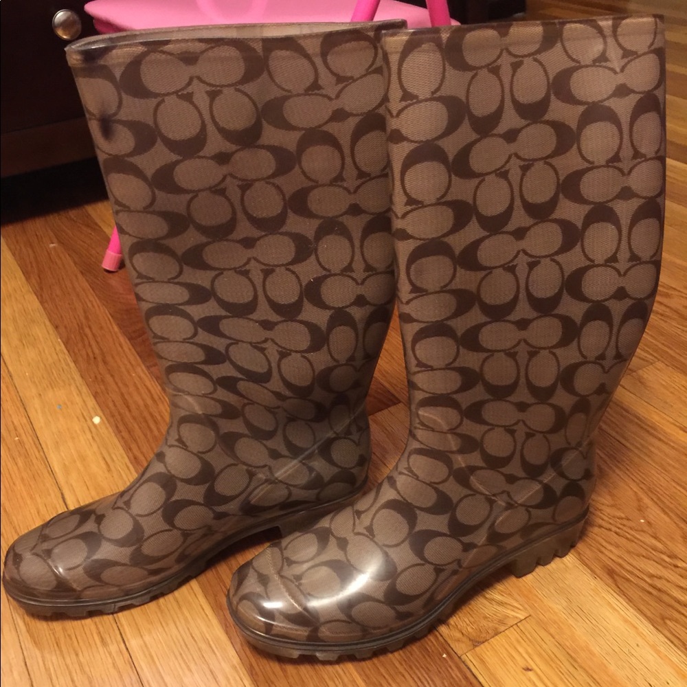 100% AUTHENTIC Coach boots